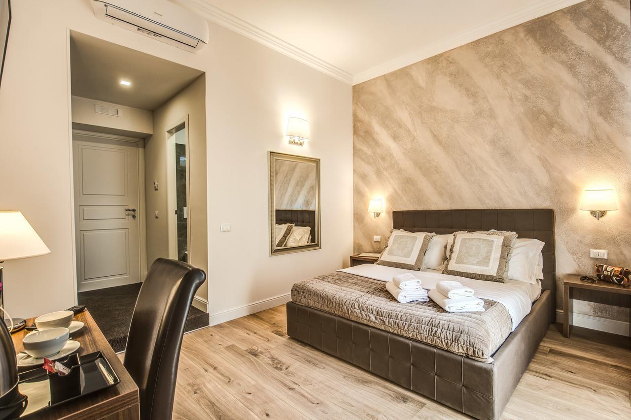 River Luxury Suites Roma Esterno foto