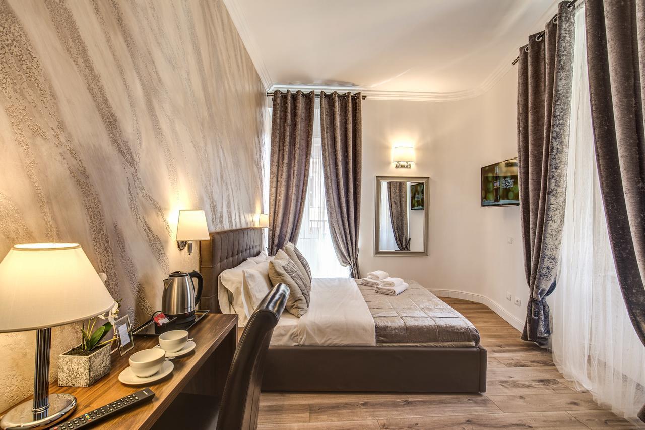 River Luxury Suites Roma Esterno foto