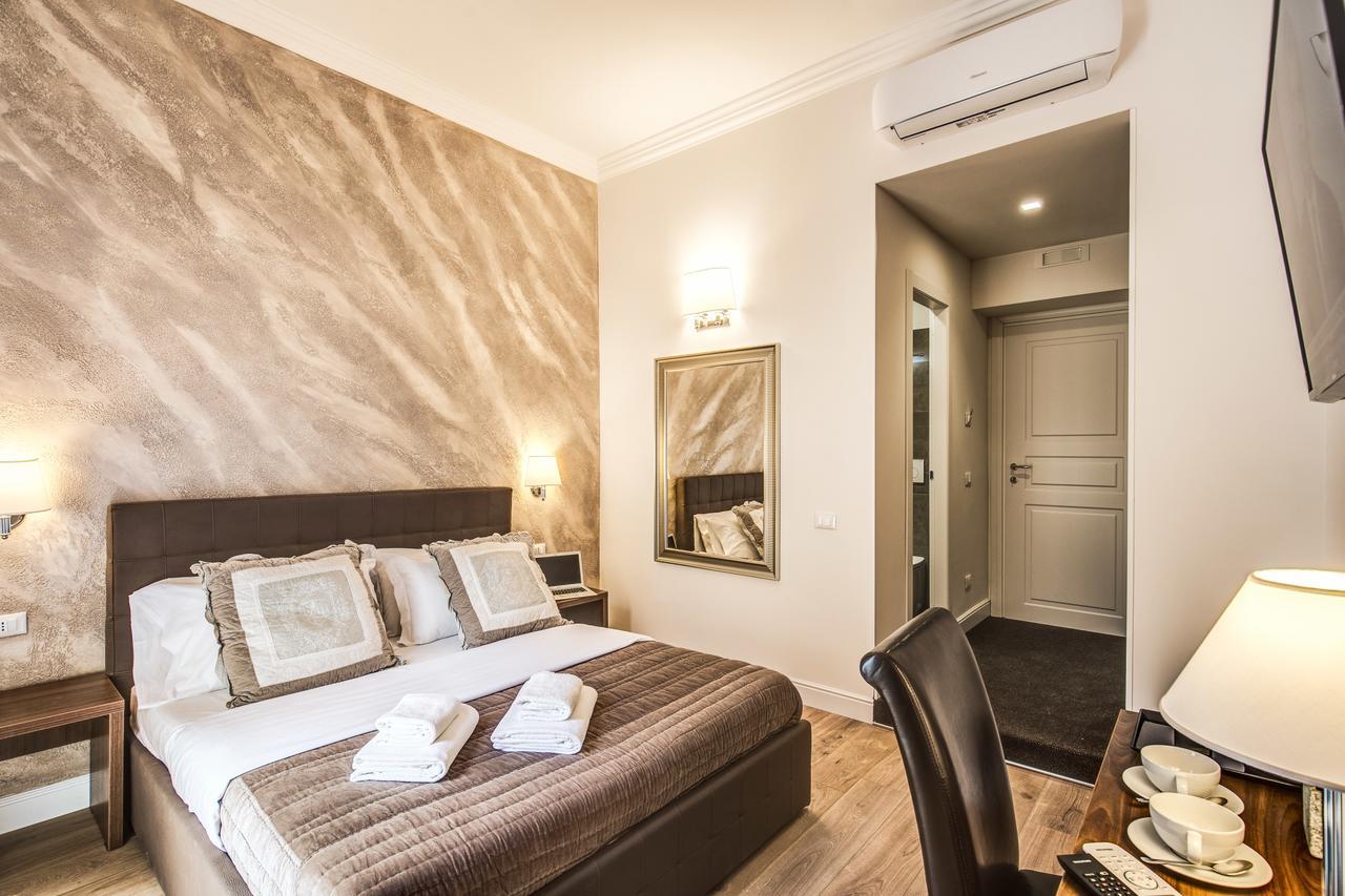 River Luxury Suites Roma Esterno foto